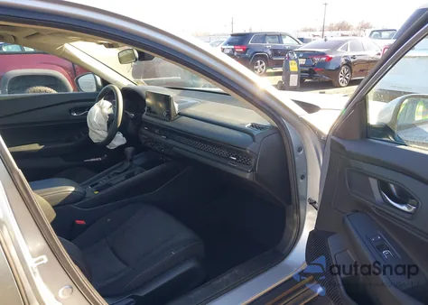 2024 Honda Accord Ex z USA, uszkodzony, nr VIN 1HGCY1F38RA020809